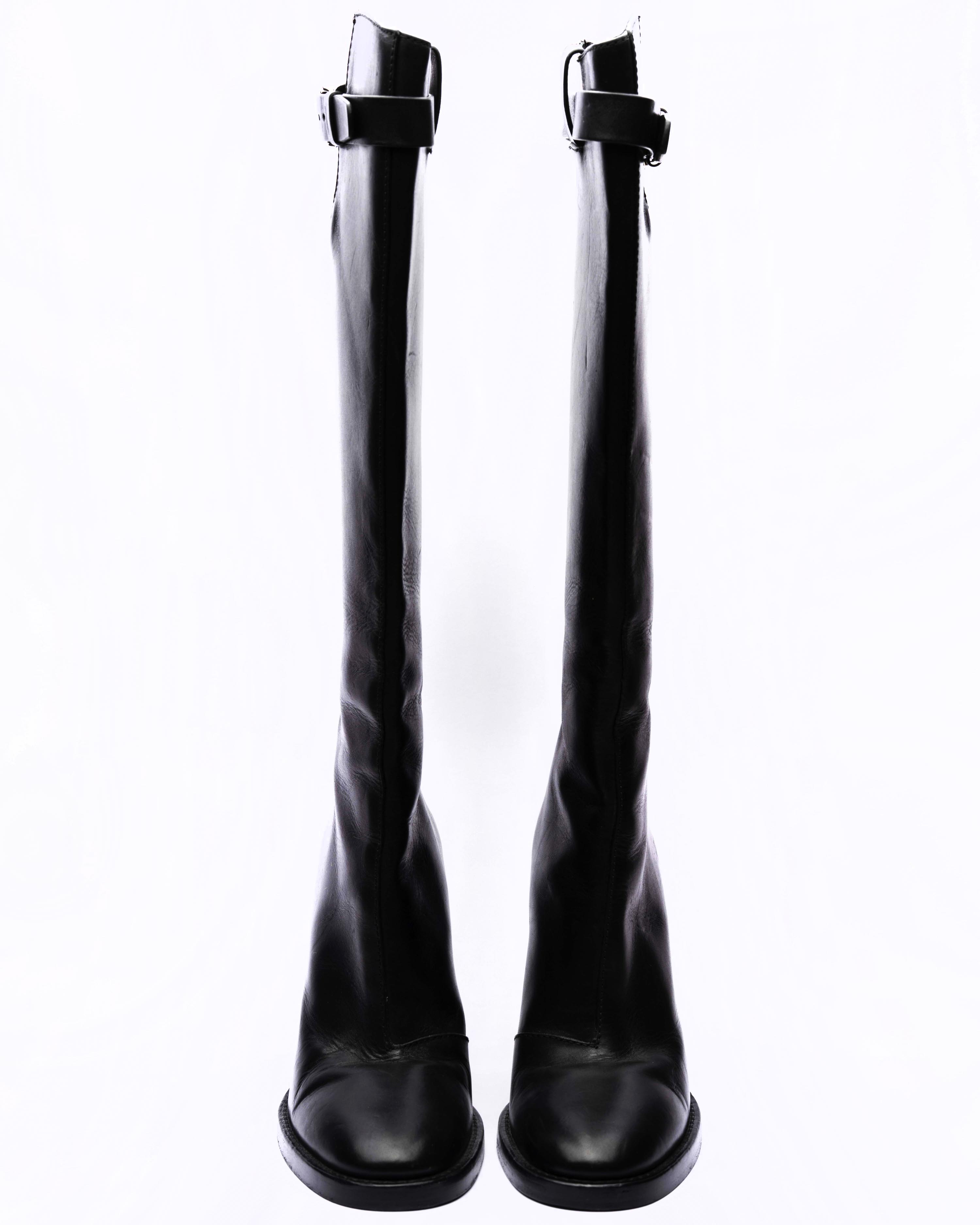 Ann Demeulemeester Herbst 2023 Kniehohe Stiefel mit Stilettoabsatz