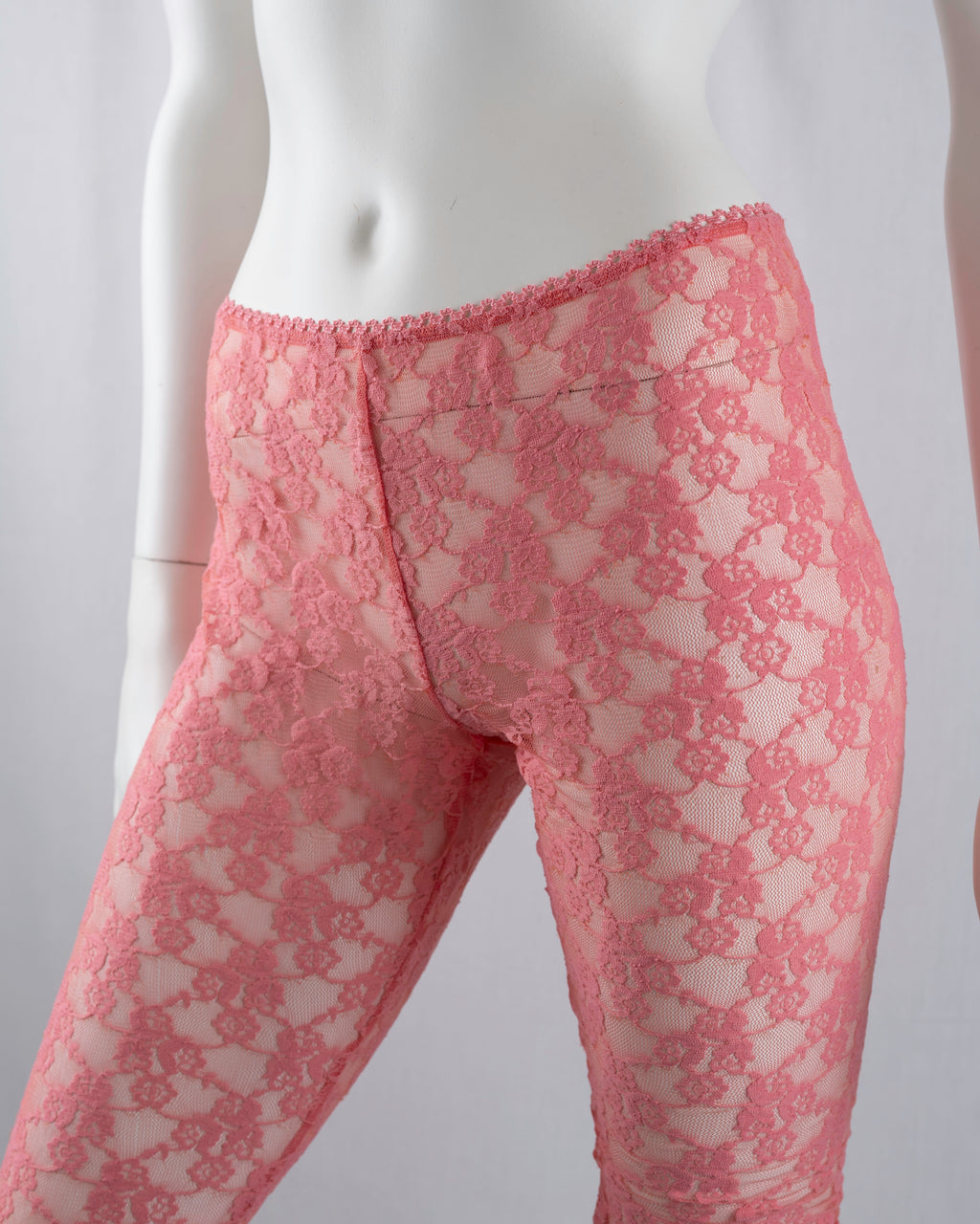 Patrizia Pepe Pink Lace Capri Leggings