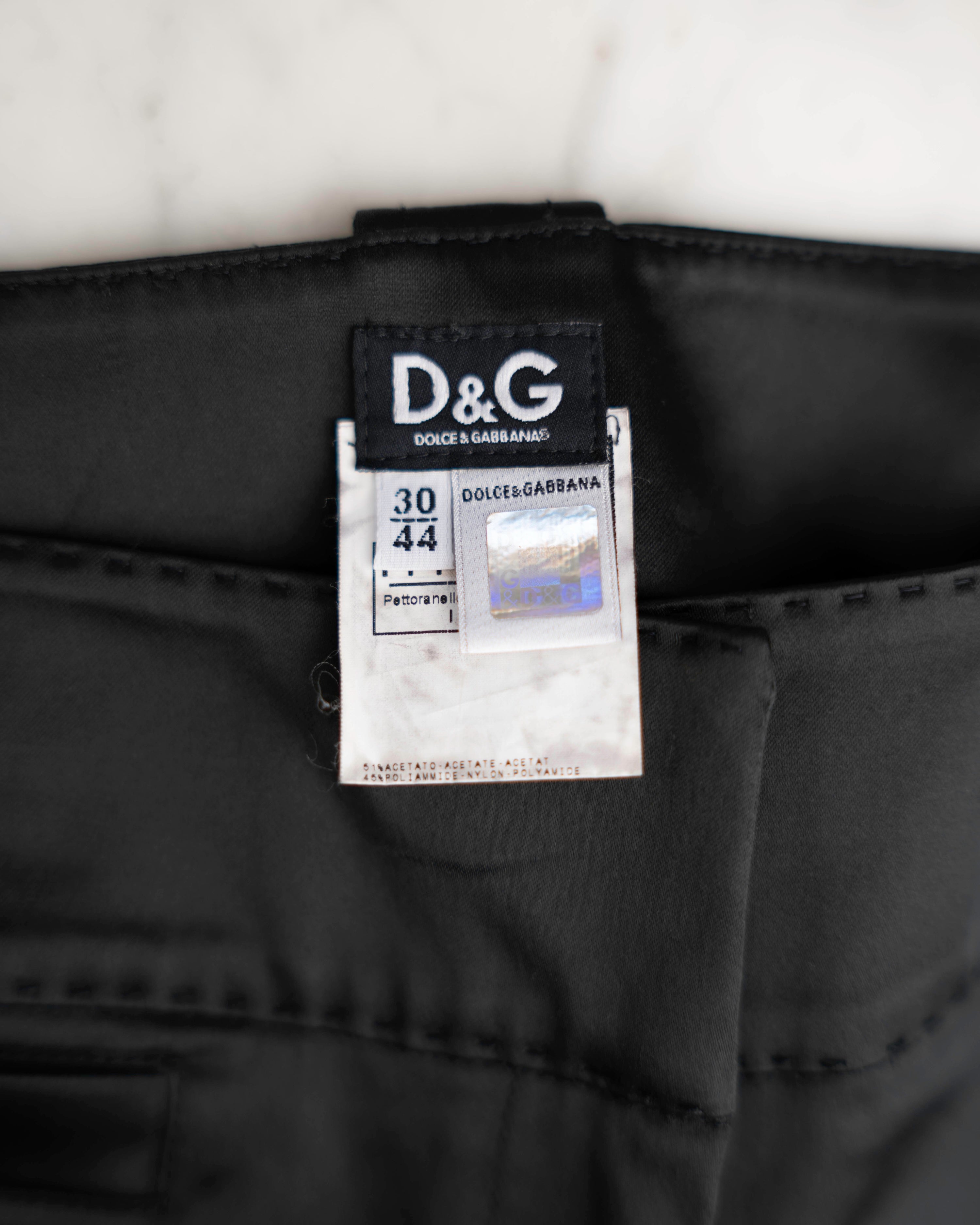 D&G Dolce & Gabbana Black Capri Pants