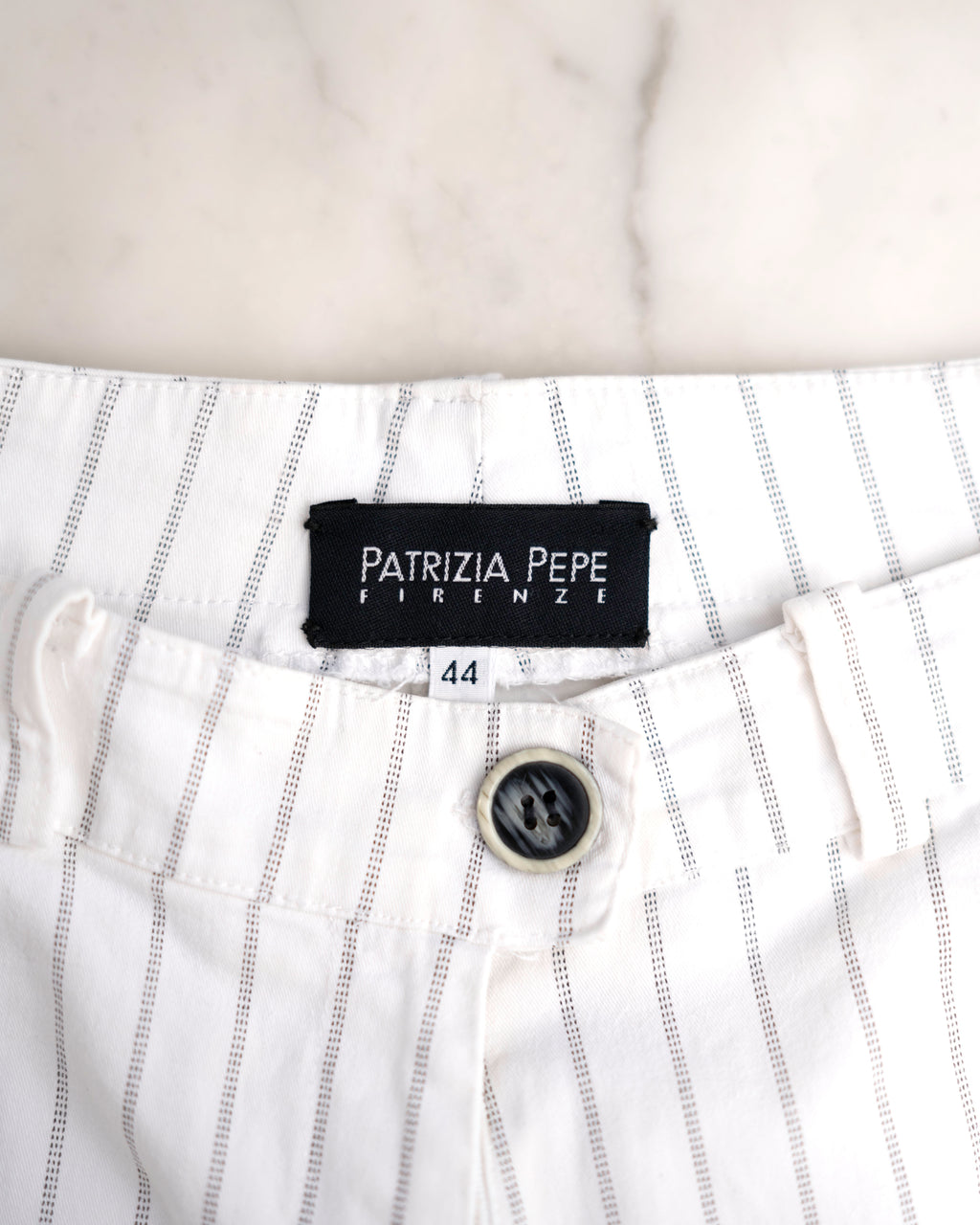 Patrizia Pepe Firenze White Pinstripe Lace-Up Capri Pants