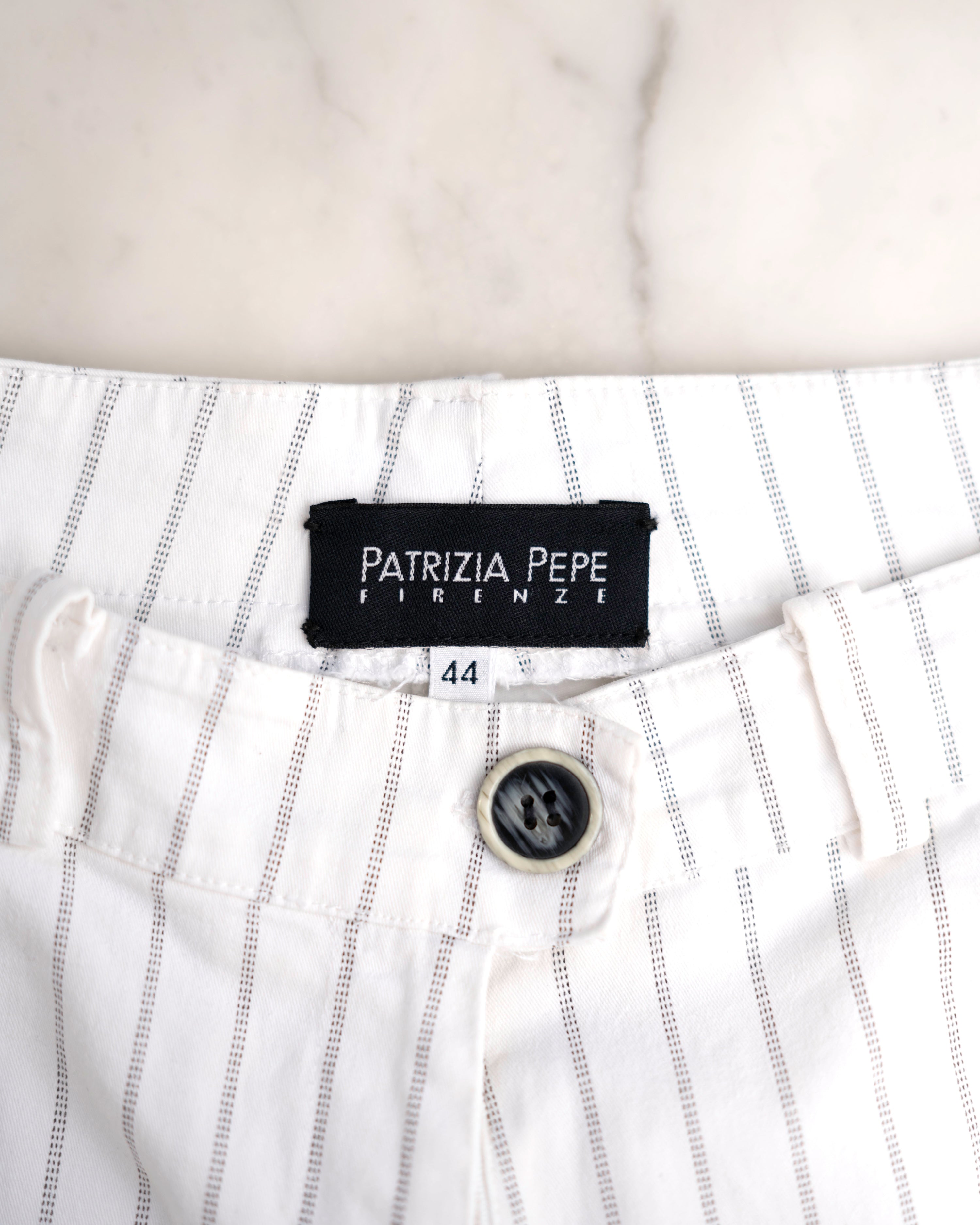 Patrizia Pepe Firenze White Pinstripe Lace-Up Capri Pants