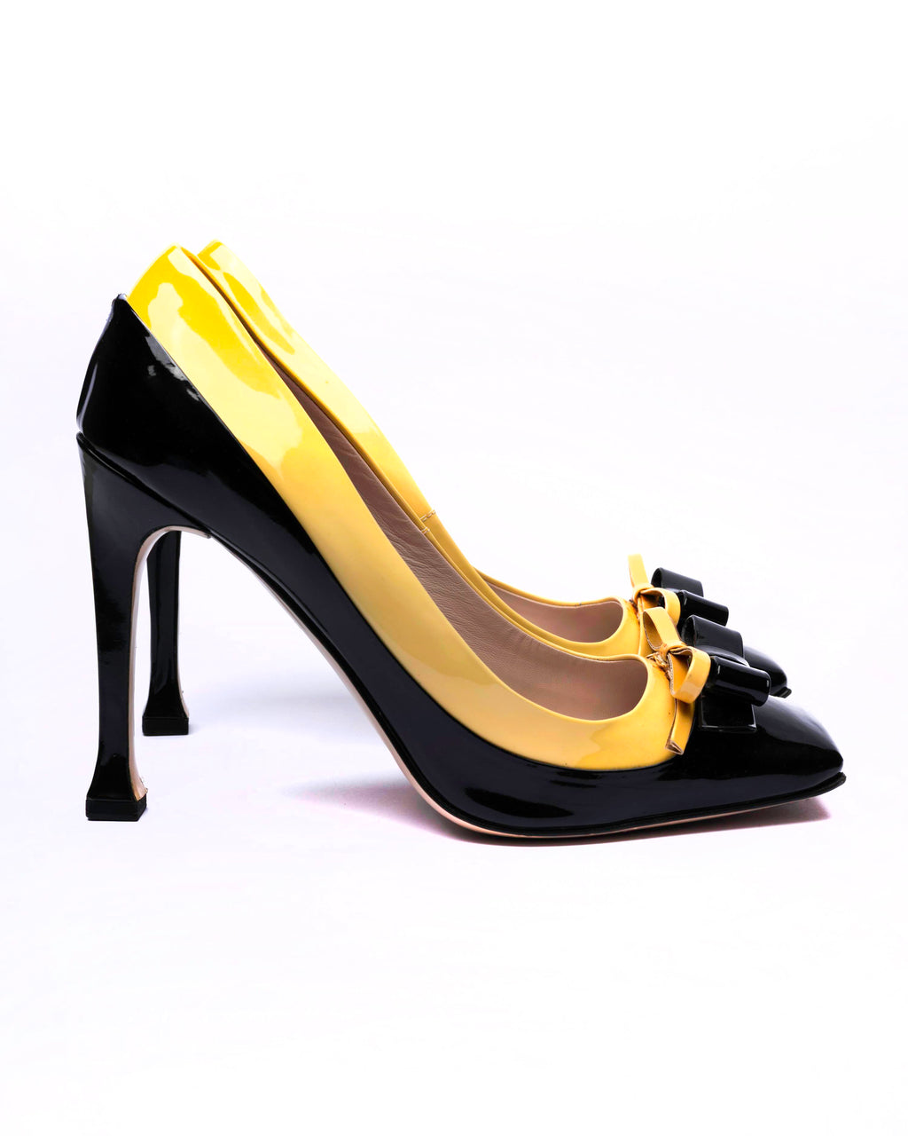 Miu Miu Fall 2010 Two-Tone Patent Leather Bow Pumps