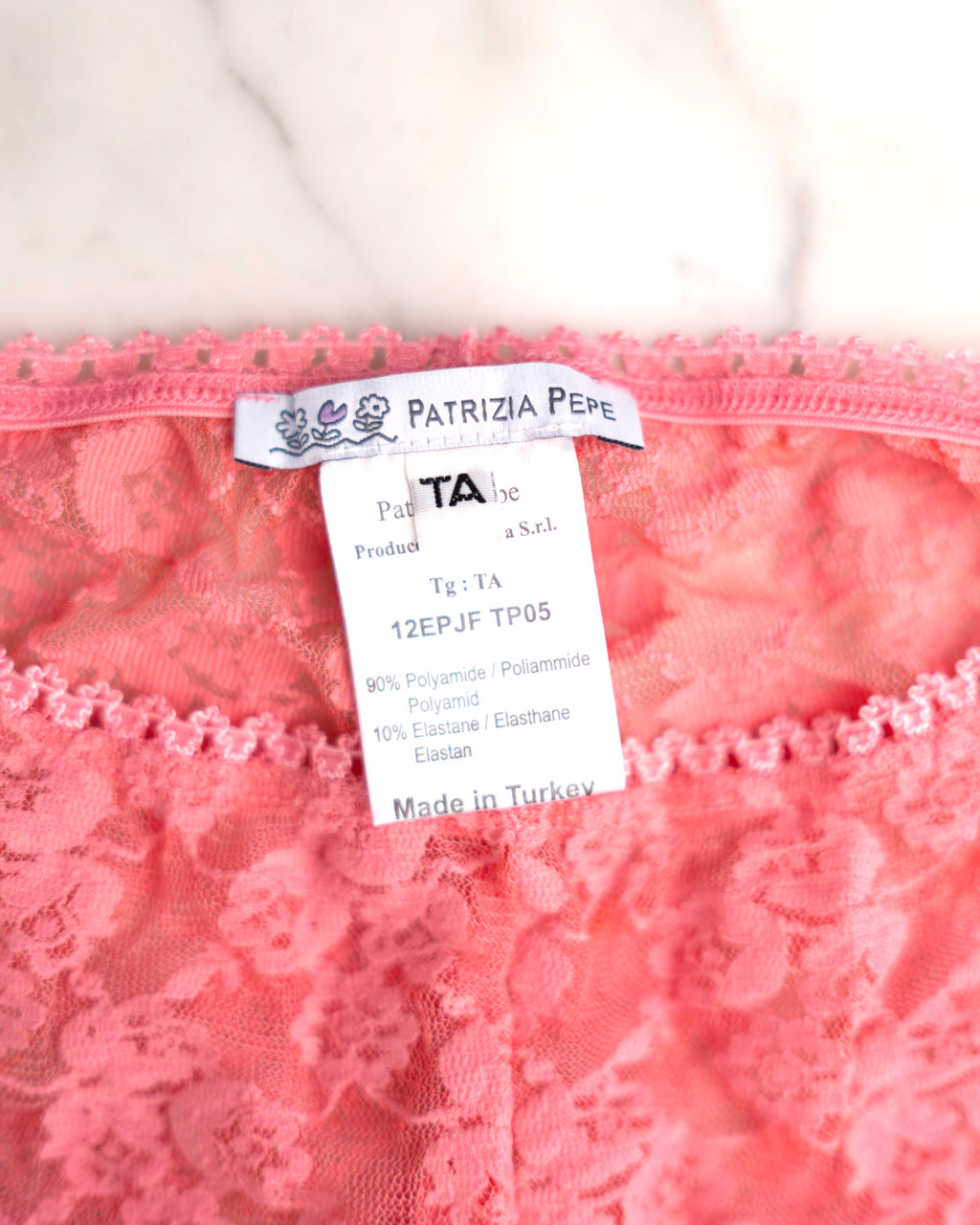 Patrizia Pepe Pink Lace Capri Leggings