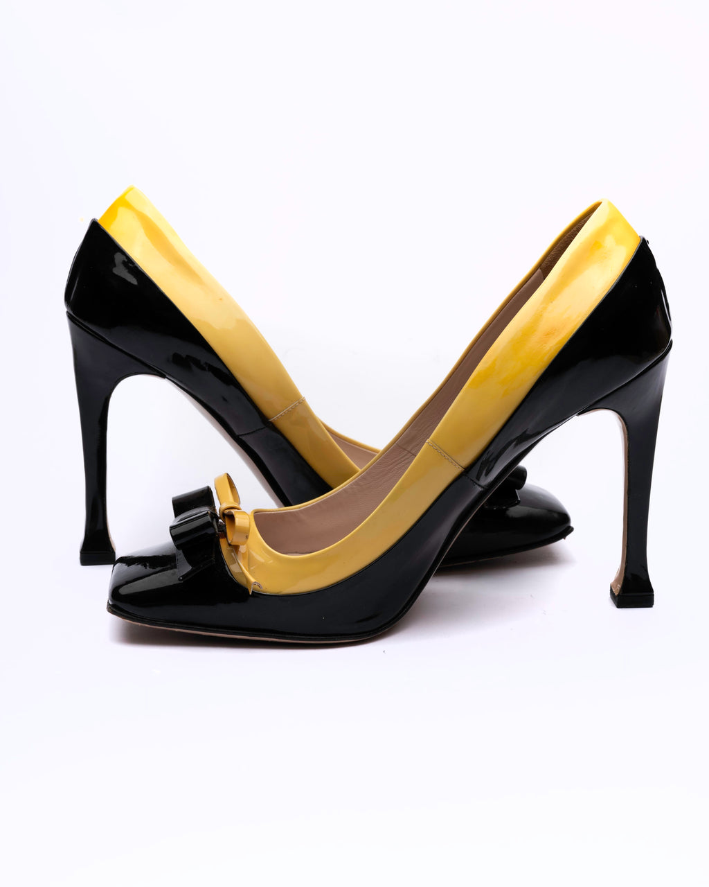 Miu Miu Fall 2010 Two-Tone Patent Leather Bow Pumps
