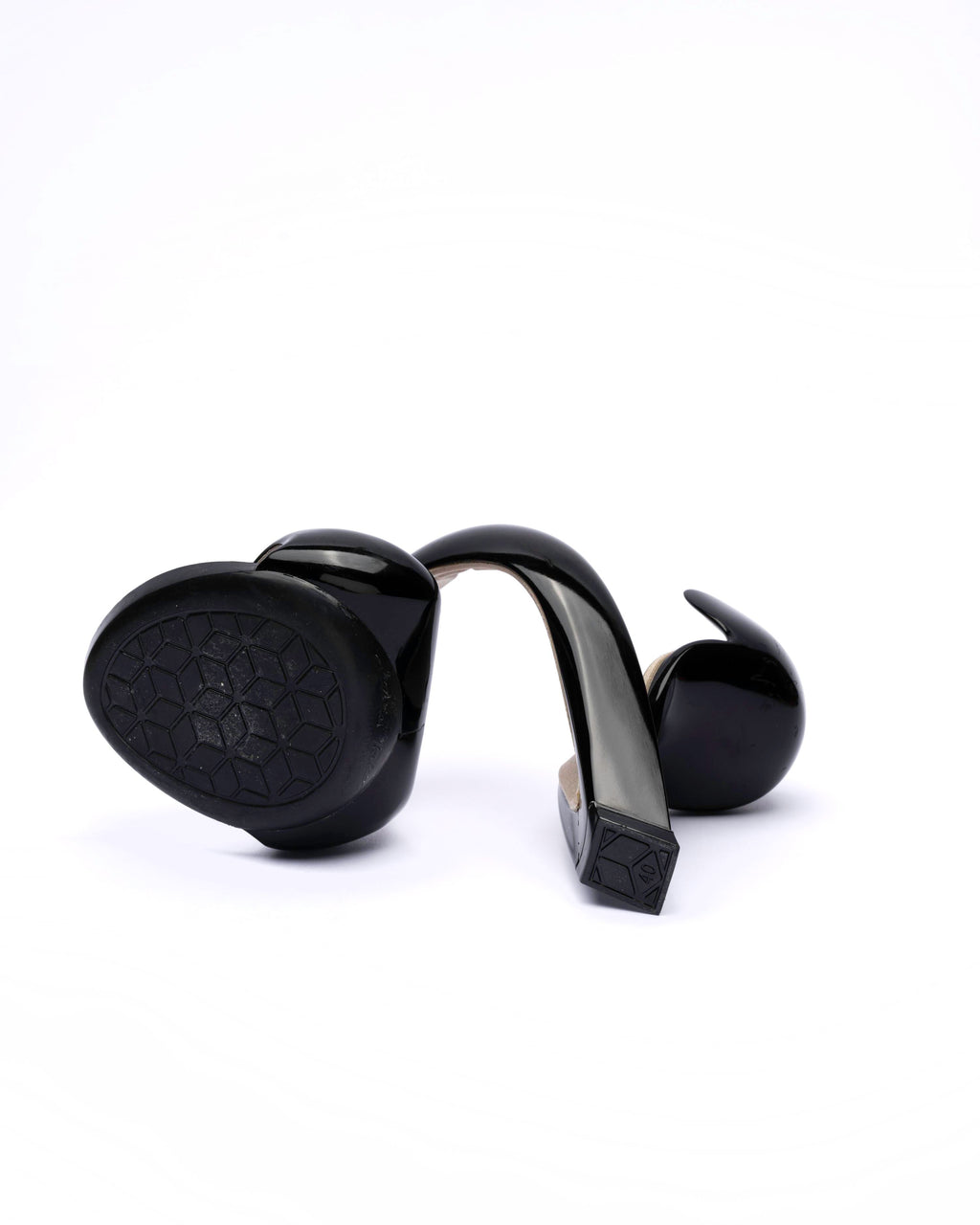 Julian Hakes Mojito Pumps