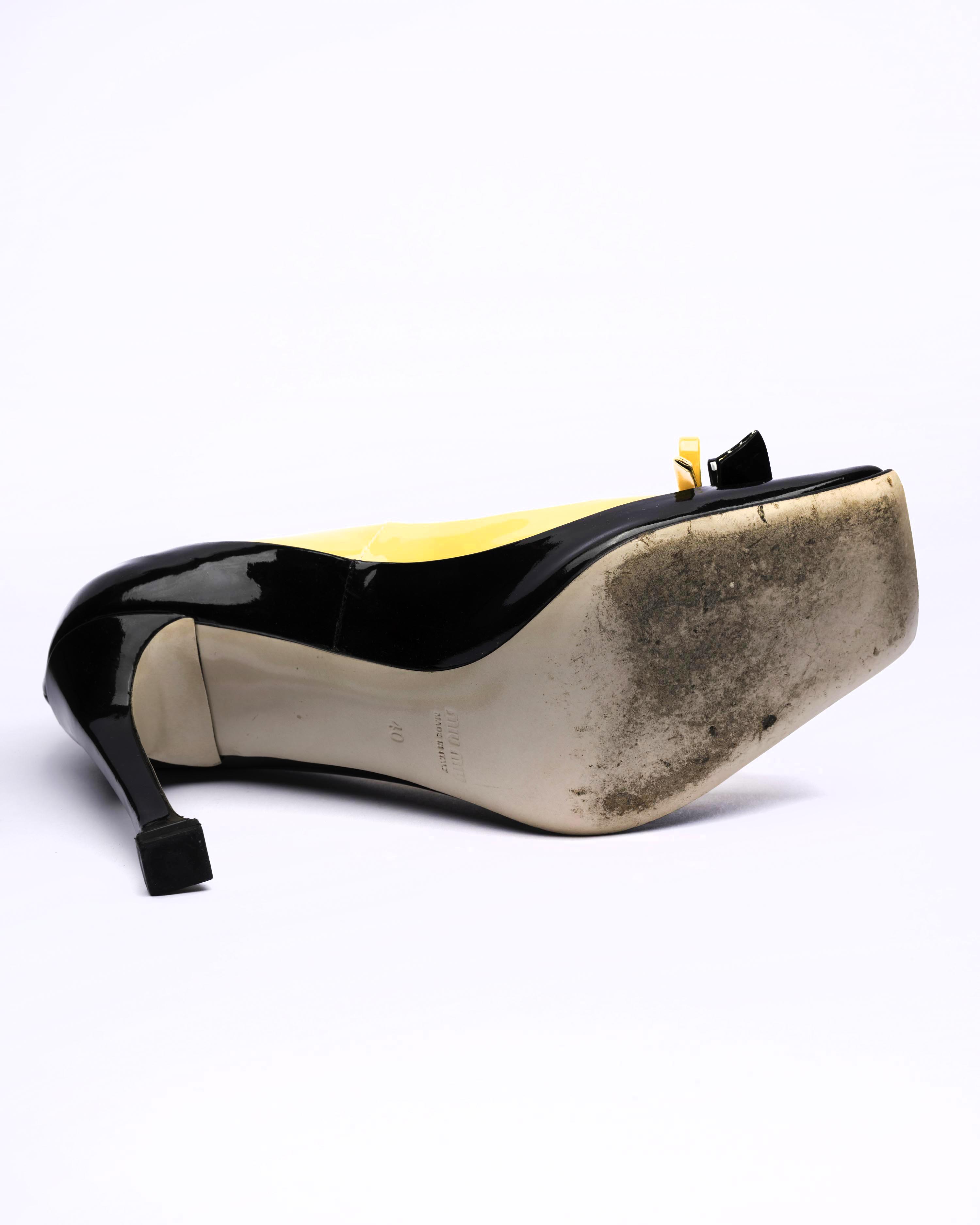 Miu Miu Fall 2010 Two-Tone Patent Leather Bow Pumps