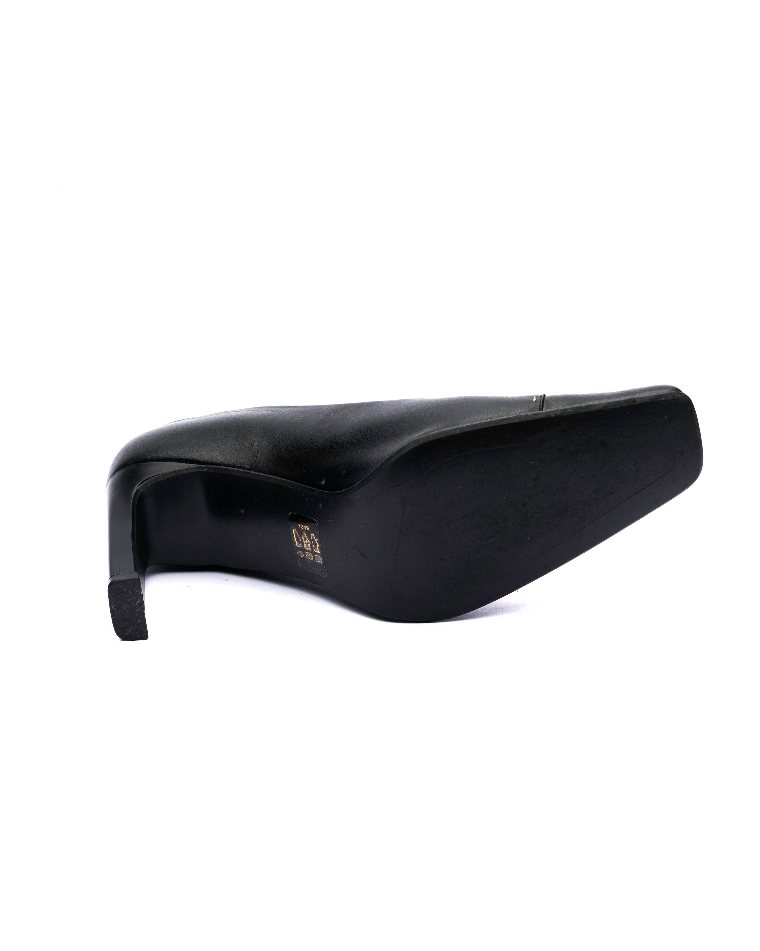 Pierre Chupin Black Leather Pumps