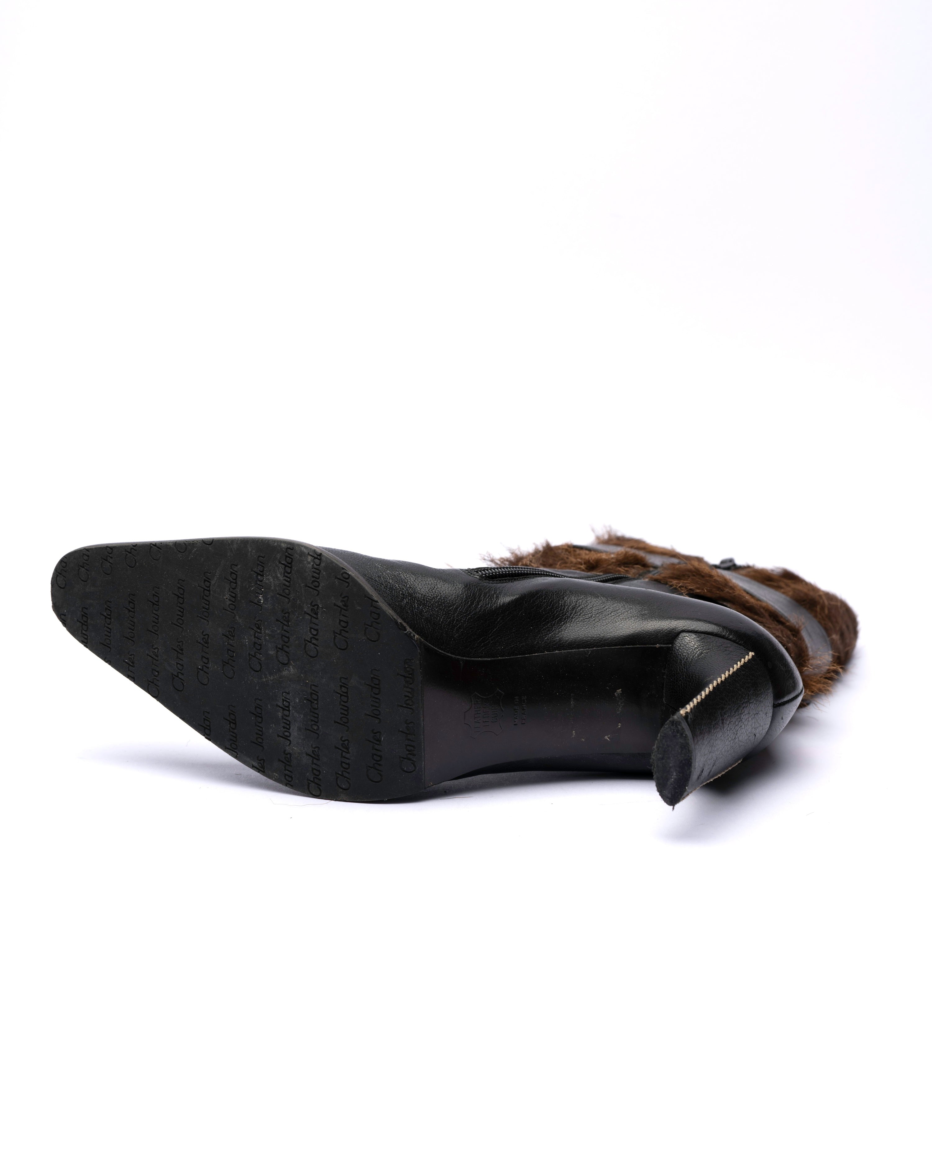 Charles Jourdan schwarze Mid-Calf Stiefel aus Leder mit Pelzbesatz